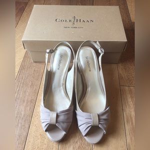 Liz Claiborne 8 1/2 tan heels